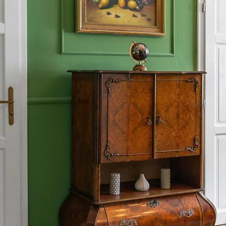 New, Stylish And Spacious Lägenhet Bratislava