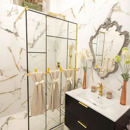 Apartment New, Stylish And Spacious Pressburg