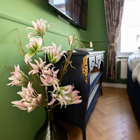 Lägenhet New, Stylish And Spacious *