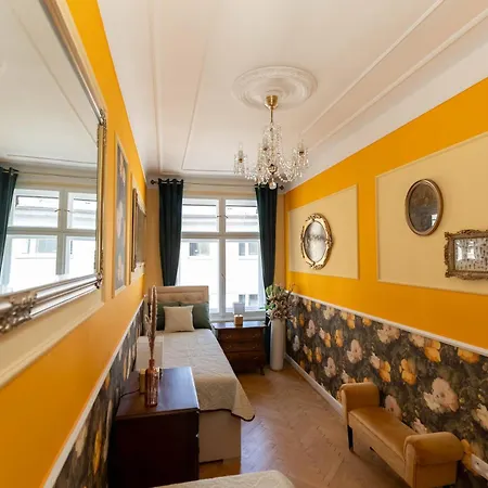 New, Stylish And Spacious Apartment Pressburg