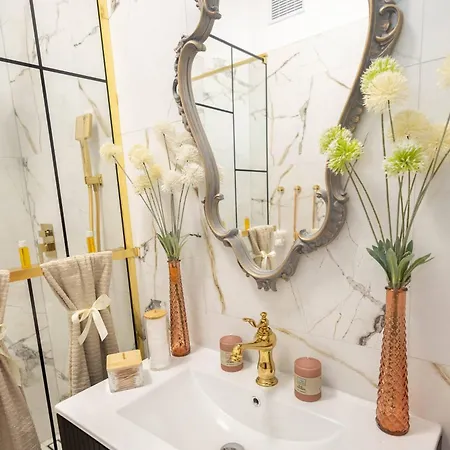 New, Stylish And Spacious Bratislava