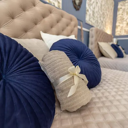 New, Stylish And Spacious *