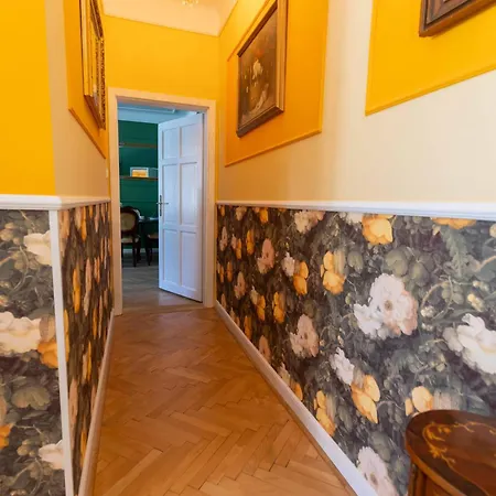 New, Stylish And Spacious Bratislava